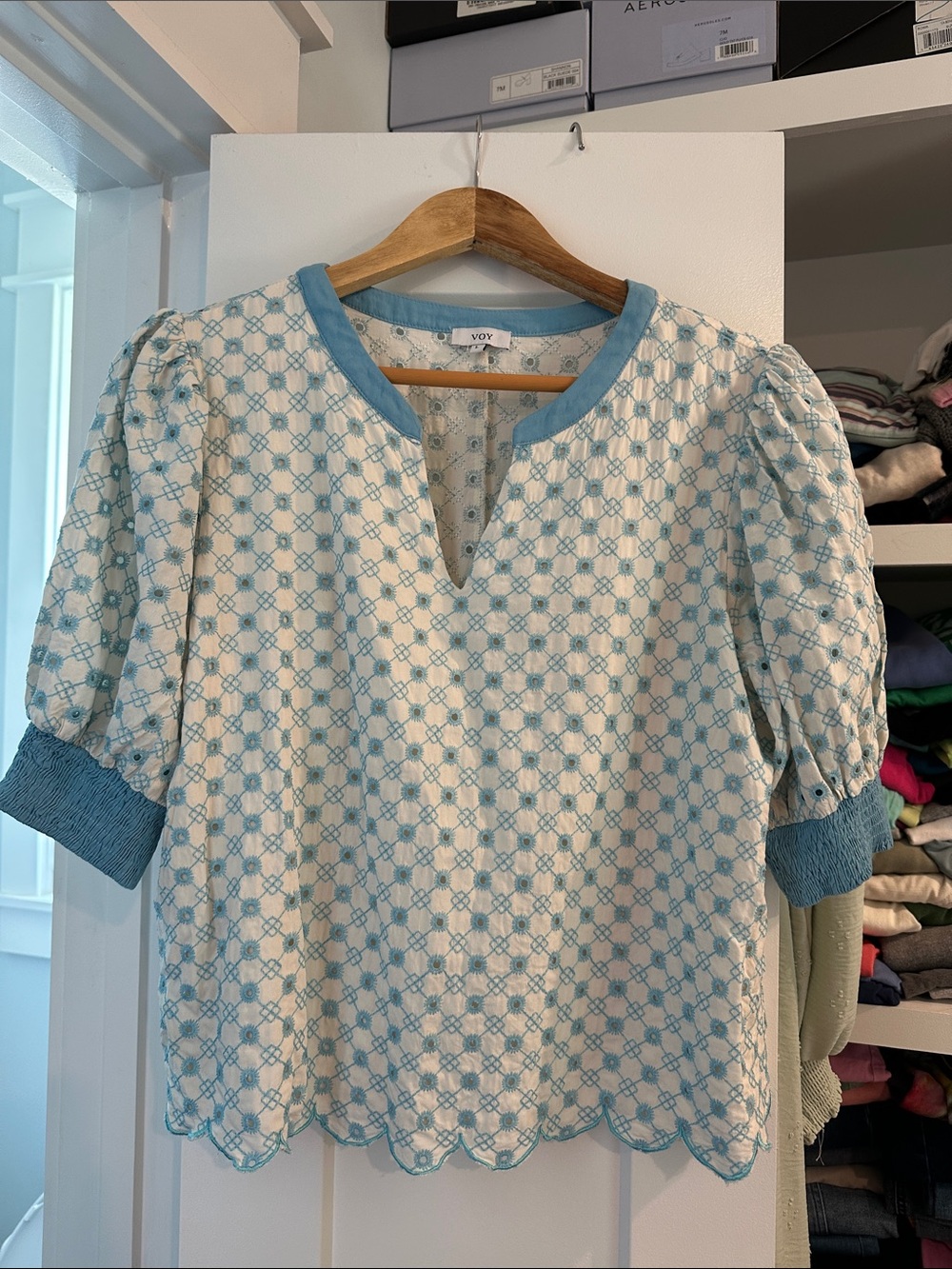 Voy Light Blue Embroidered Puff-Sleeve Top